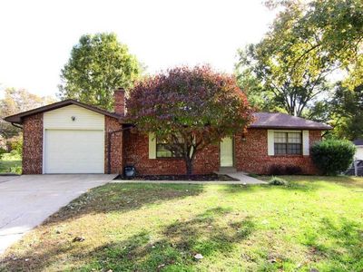 606 N Mount Auburn Rd, Cape Girardeau, MO, 63701