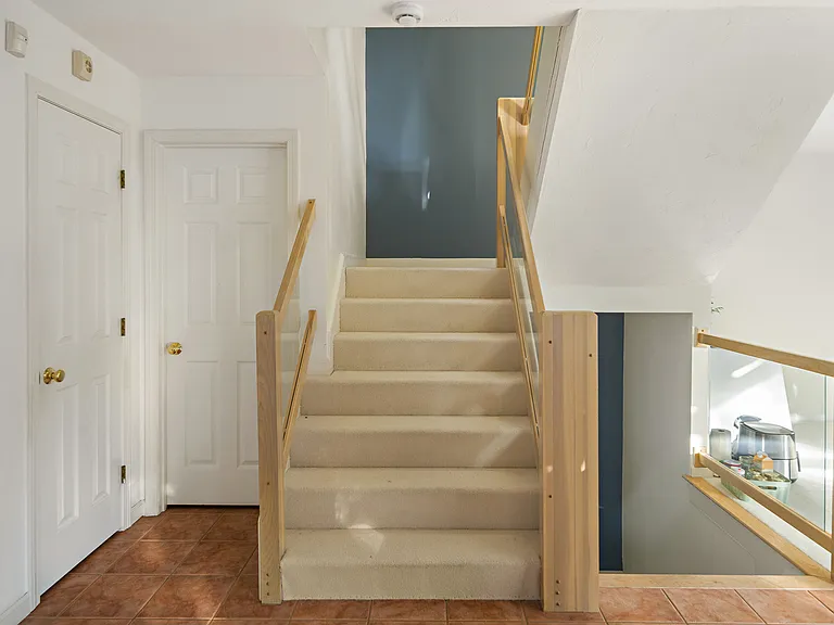 73 Half Crown Cir — Photo 10