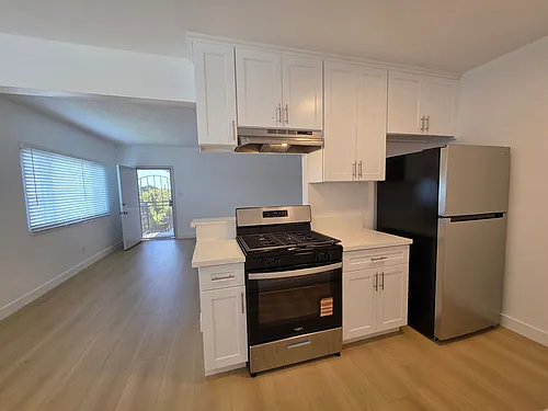 611 S Fir Ave Photo 1 611 S Fir Ave Photo 1
