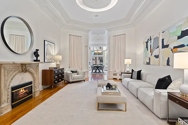 Sold by Compass | media 2