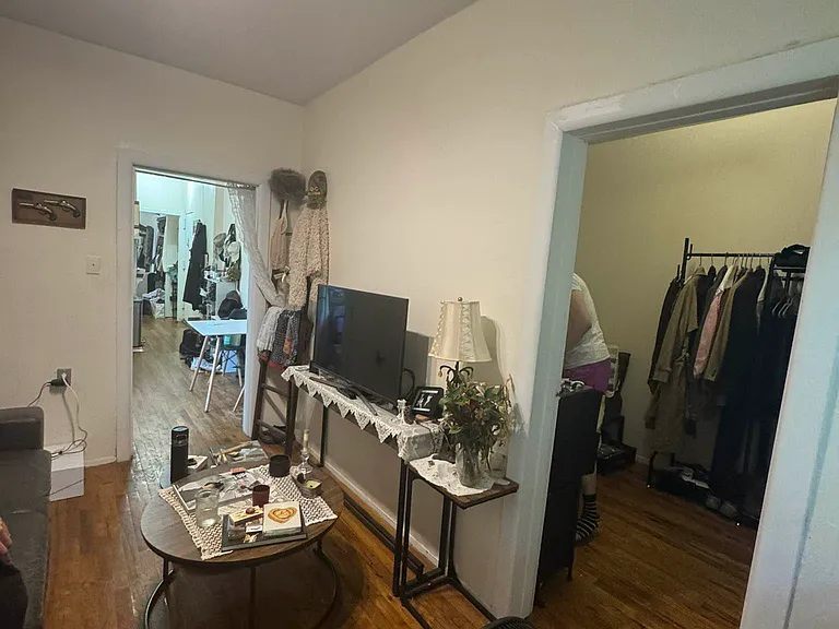 536 E 5th St #12A — Photo 13