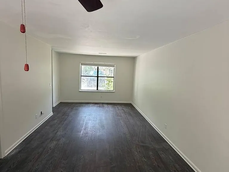 Unit Photo