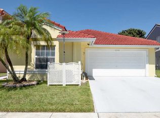 10332 Sunstream Ln, Boca Raton, FL 33428