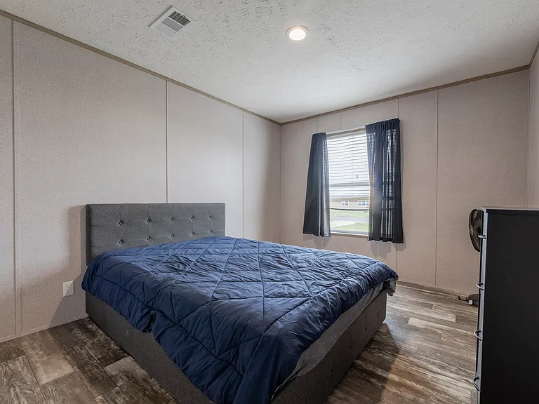 240 Private Road 4653 — Photo 21