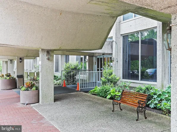 1001 City Ave #E-1107, Wynnewood, PA 19096