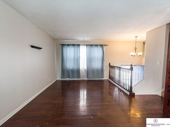3rd image of 6423 N 78th St
