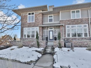 10740 Town Square Dr #G, Blaine, MN 55449