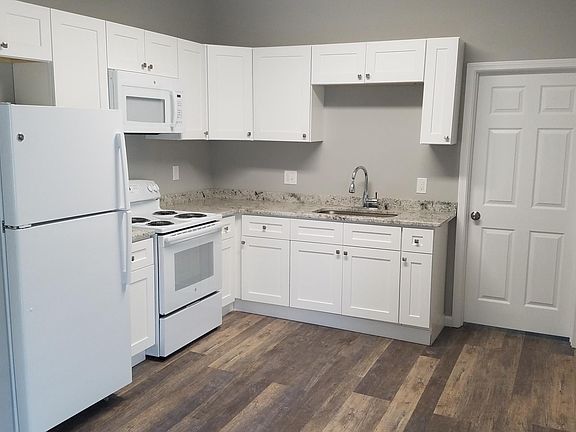3rd image of 722-724 Walnut Ave