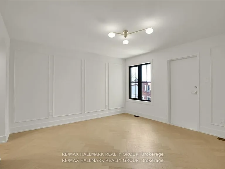 13 Ella St #1 — Photo 21