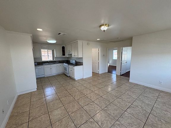 5th image of 253 E Plymouth St #257