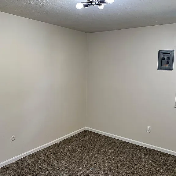 1740 N Star Ave #5 — Photo 15