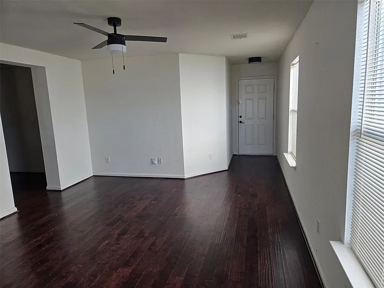 22014 Orchard Dale Dr — Photo 3