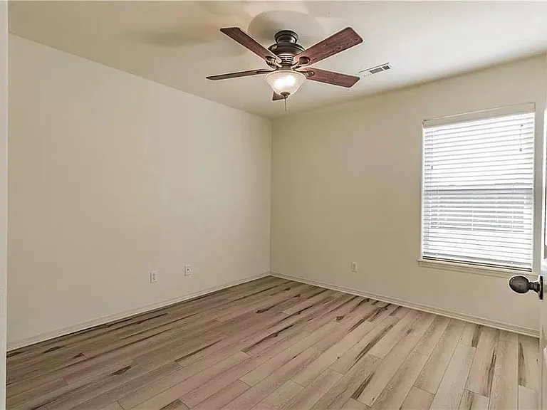 4607 SW Limestone Ave — Photo 19