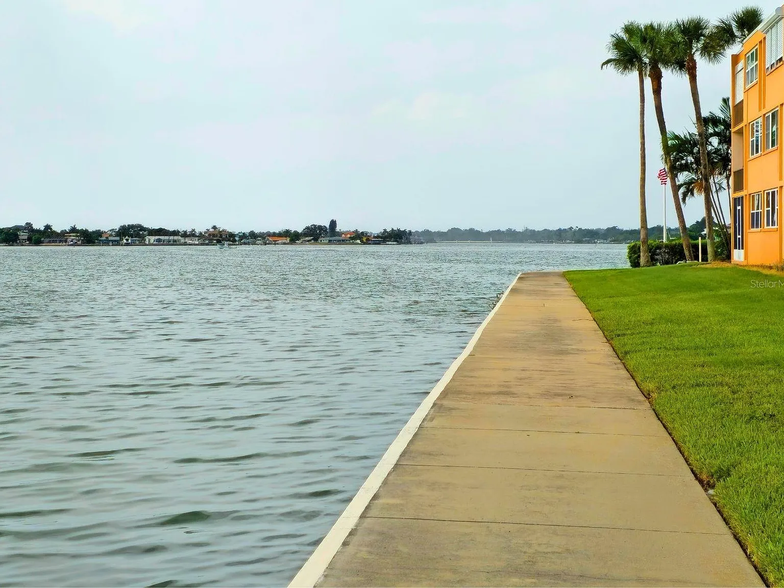 2 bed, 1170 sqft, $3,700 — Photo 4