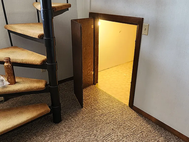 Extra cubby area for storage