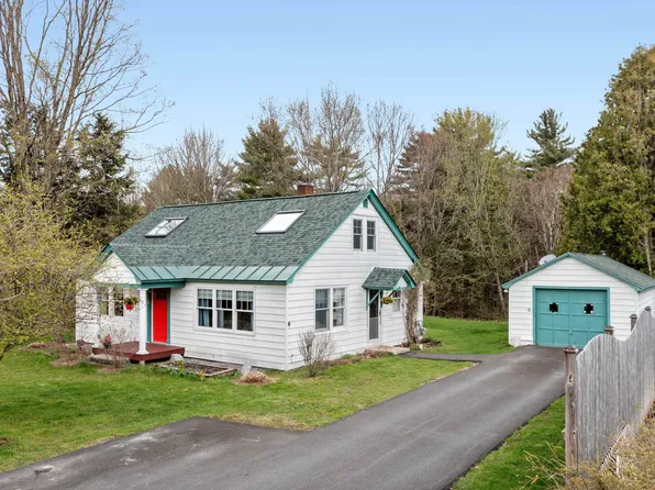 176 Brown's Court, Richmond, VT 05477