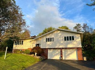 149 Hickory Grove Rd, Horseheads, NY 14845