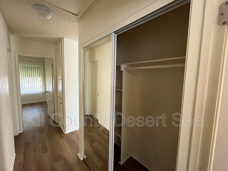 5832 Nordina Dr — Photo 13