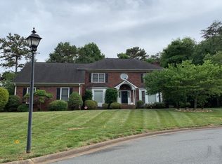 404 Grantchester Cres, Charlotte, NC 28262