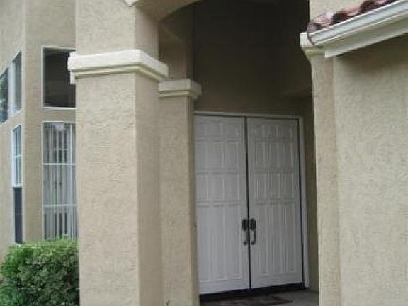 3rd image of 405 Cremona Way