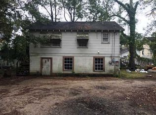 569 Crenshaw St, Mobile, AL 36606