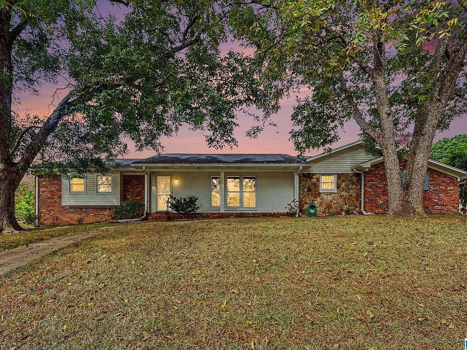 1st image of 2524 Lancelot Dr