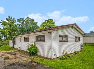 1118 Oliverda Rd, Sherwood, MI 49089