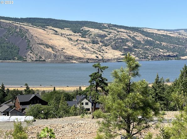 Asher St #38, Mosier, OR 97040
