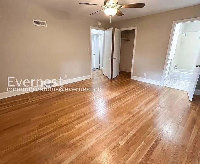 112 Tabor St — Photo 15