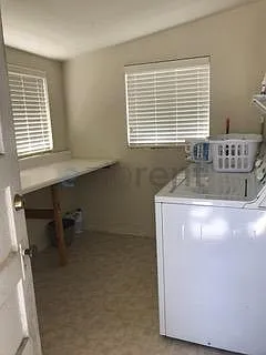 5354 Bryant Ave — Photo 20