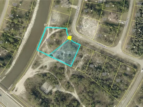 336 La Perouse St, Lehigh Acres, FL 33974