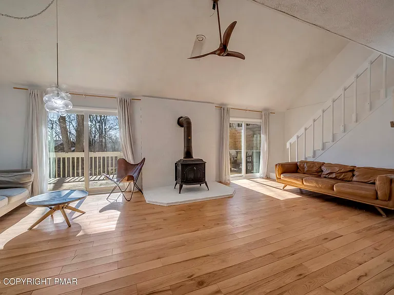 187 Bellingham Dr — Photo 21
