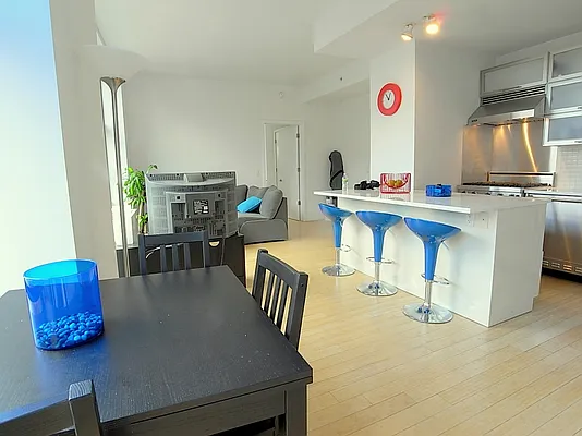 Rented by Ot Demesne LLC | media 43