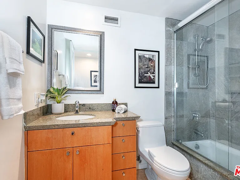 535 Ocean Ave #11D — Photo 18