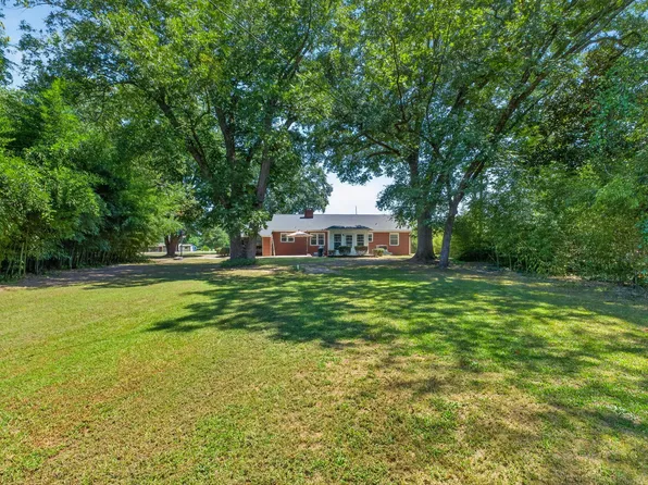 7003 Us Highway 401 N, Fuquay Varina, NC 27526
