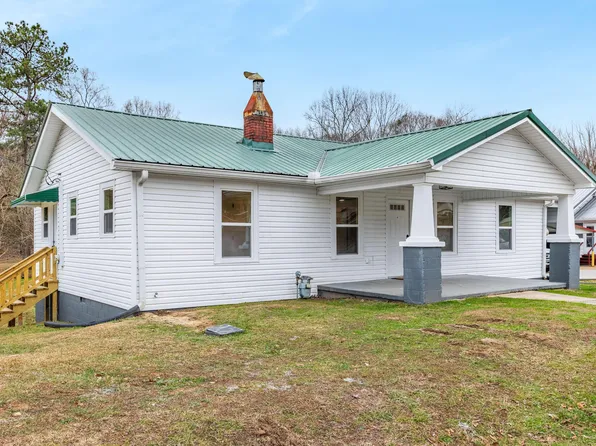 1066 E Villanow St, La Fayette, GA 30728