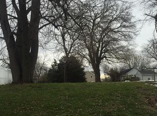 221 Avenue D, Rock Falls, IL 61071