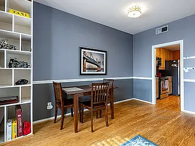 606 W Lynn St #5 — Photo 5
