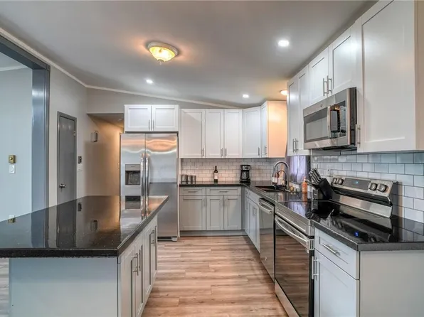 12 Cignarale Road, Fallsburg, NY 12733