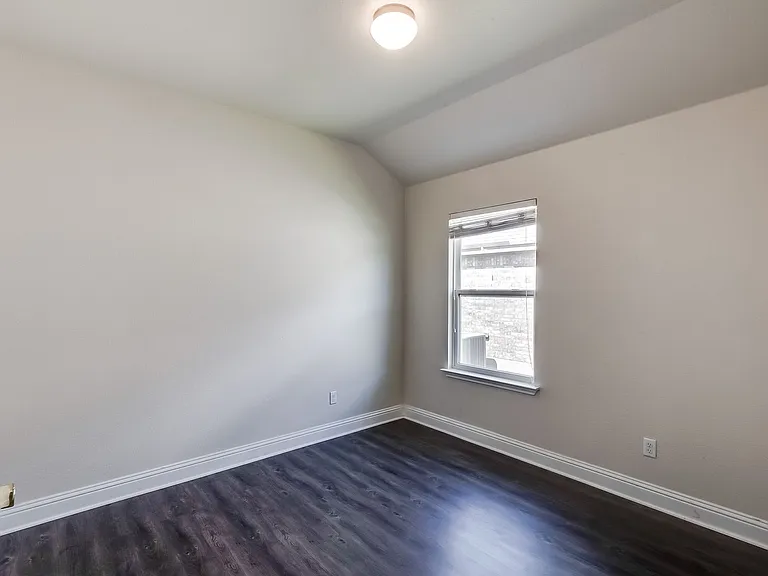 820 Vintage Way — Photo 23