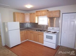 2912 Hickory Dr, Mccullom Lake, IL 60050