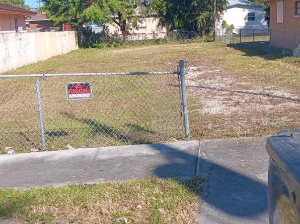 2145 NW 47th Street, Miami, FL 33142