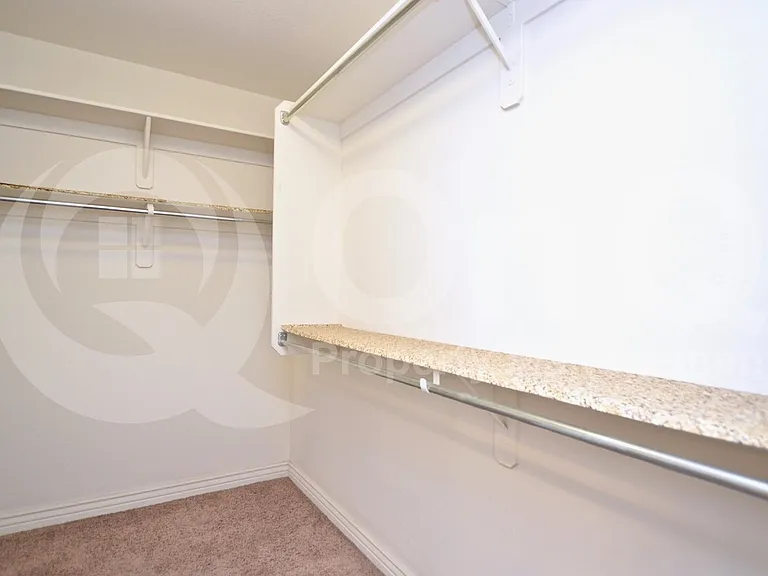2223 E Hazeltine Way — Photo 12