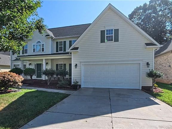 2nd image of 3023 Maple Branch Dr