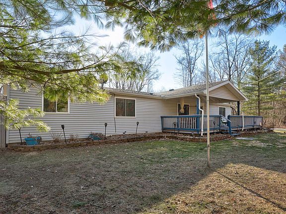 3rd image of 13225 East Rd