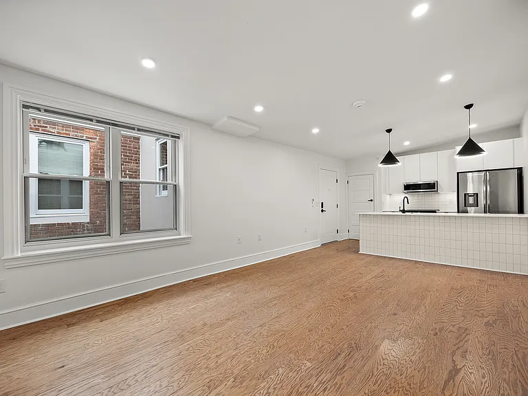 839 N Tatnall St #302 — Photo 2