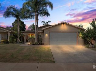 5908 Sarona St, Bakersfield, CA