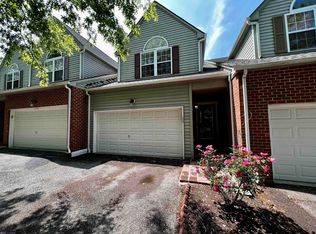380 Gold Leaf Dr, Christiansburg, VA 24073