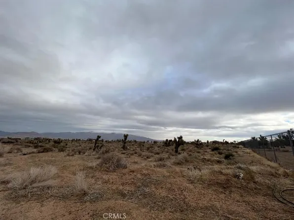 9539 Mustang Ave, Apple Valley, CA 92308