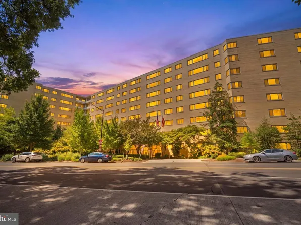 4600 Connecticut Ave NW APT 911, Washington, DC 20008